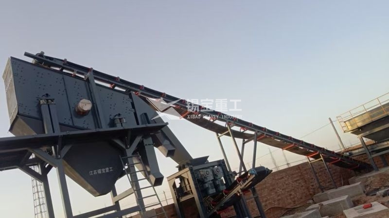 寧夏吳忠瀝青銑刨料破碎篩分設(shè)備現(xiàn)場